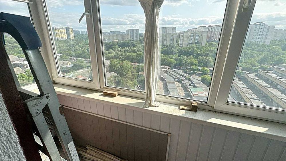 3-кімнатна квартира по проспекту В. Лобановського, 14