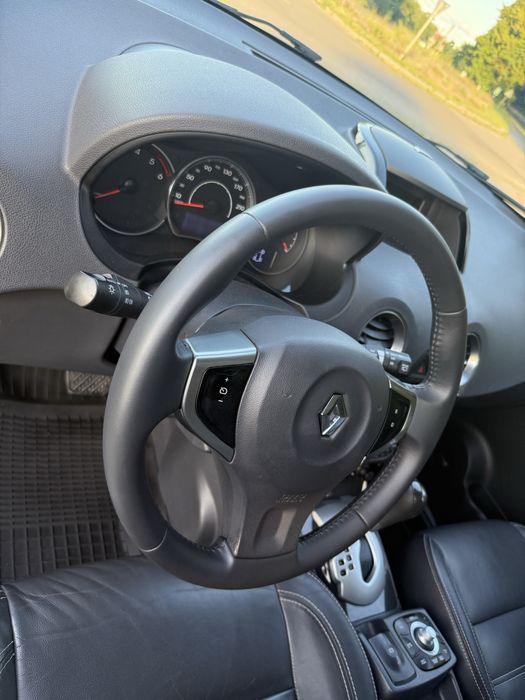 Renault koleos 2012 2.0 дизель. АКПП