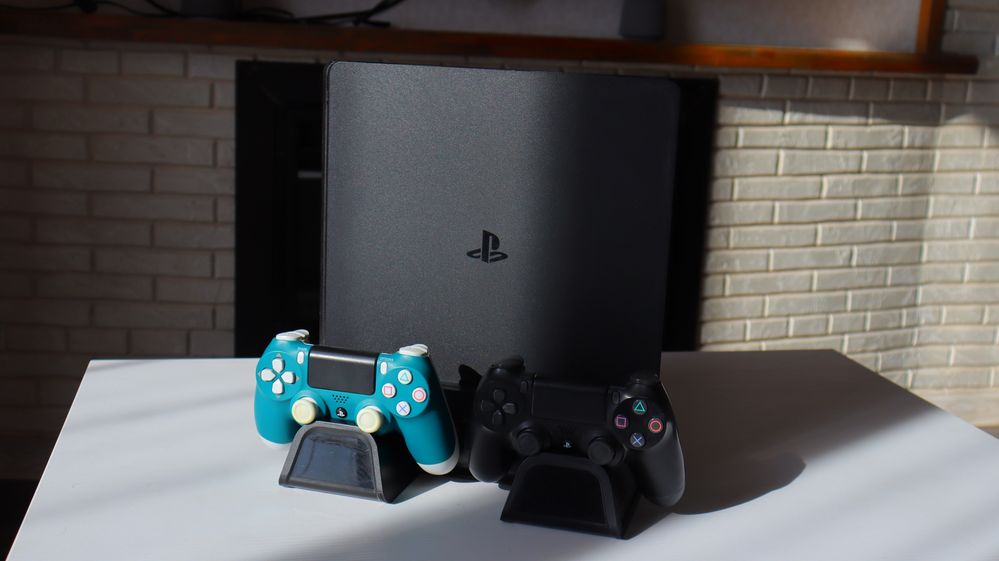 Playstation 4 slim  500 gb