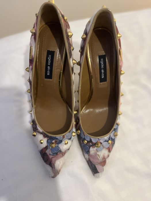 Sapatos couro poney cores Egidio Alves