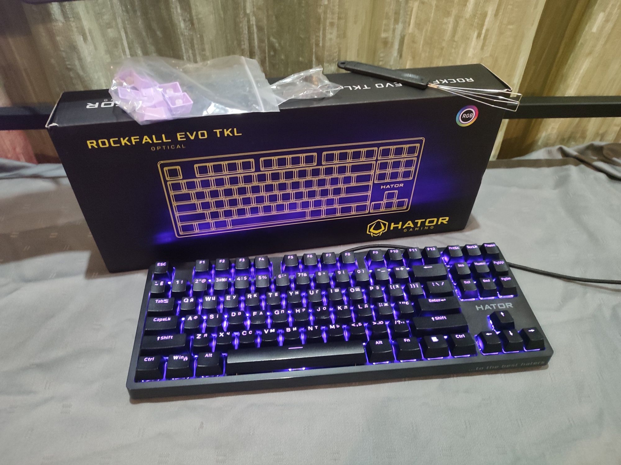 Механічні клавіатури Hator!  
Мишка Hator !
Мишка Hator !