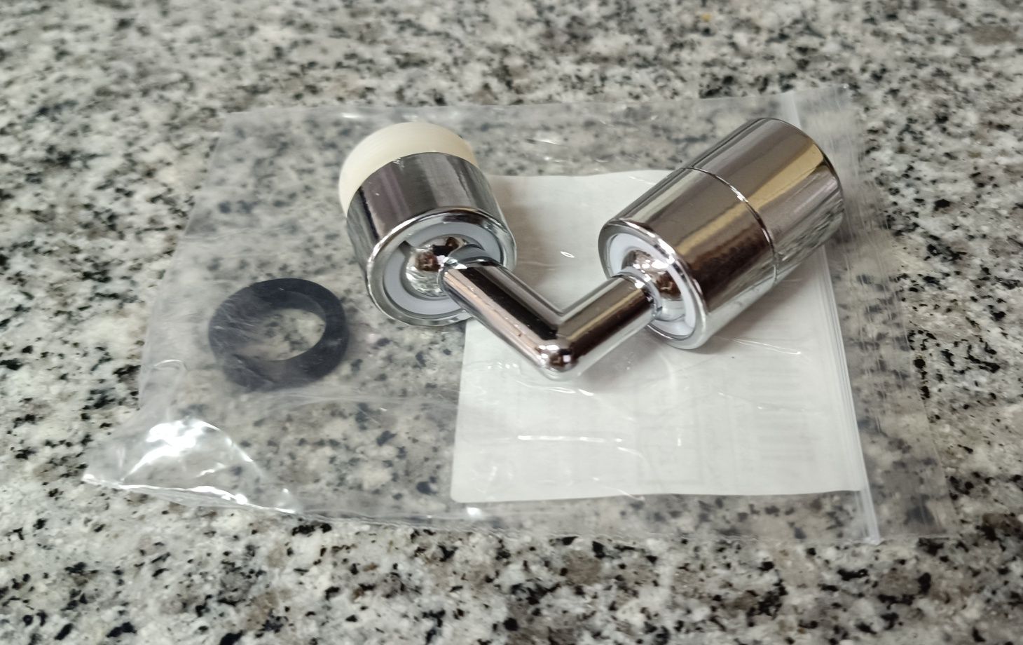 Peça de Torneira Rotativa para Cozinha ou casas de banho.