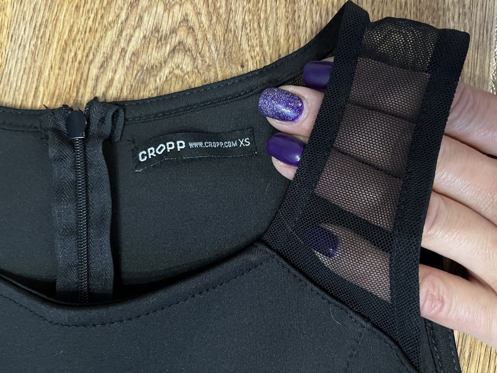 Продам черное платье Cropp