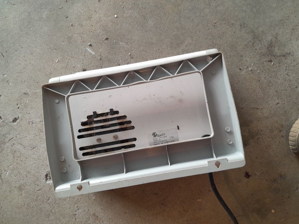 Ventilador usado a funcionar