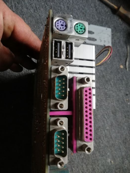 IBM PC retro zabytek muzeum