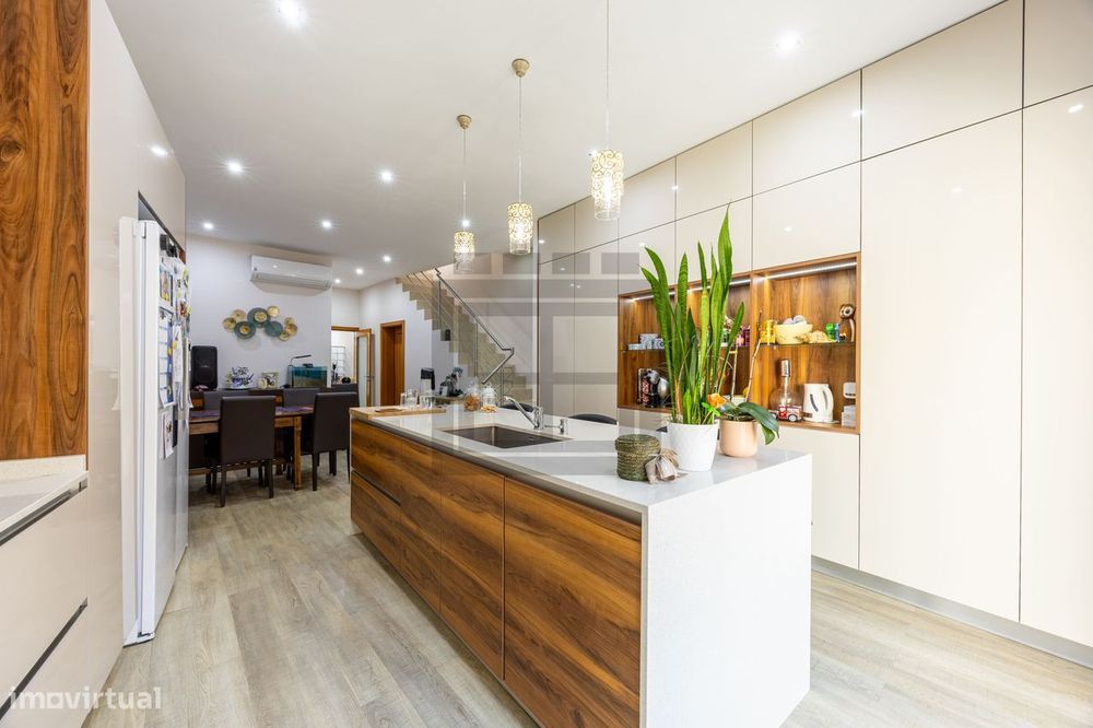 Moradia T3 Renovada no Centro de Ovar