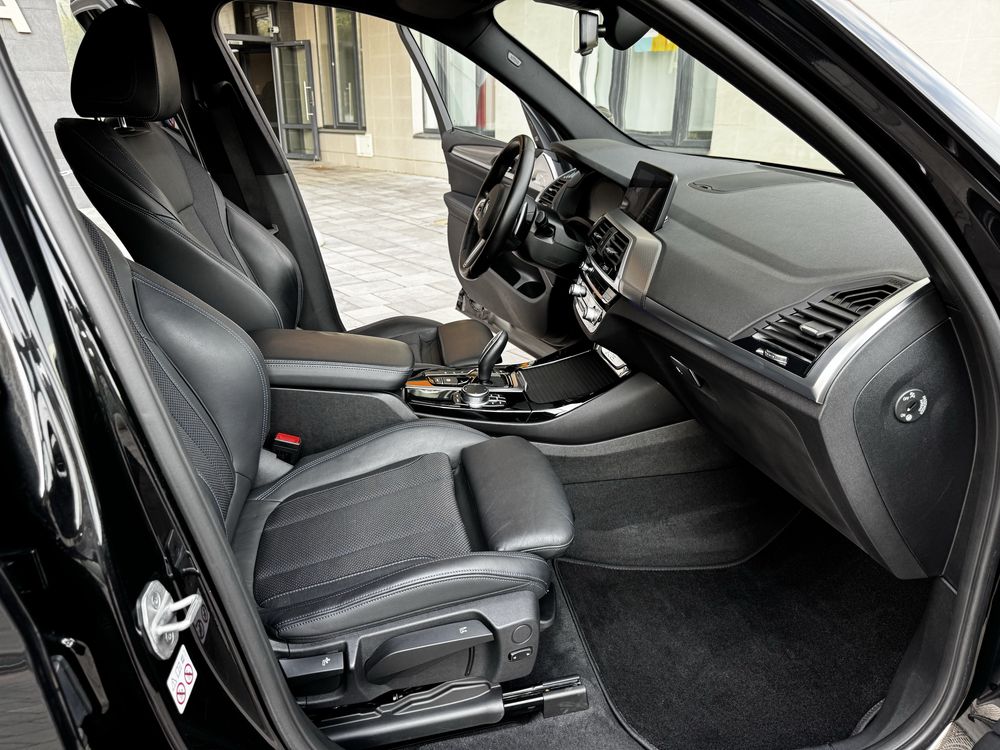 Продам BMW X3 3.0 Mhev 2020