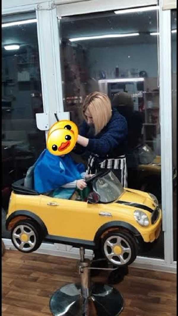 Дитяча стрижка в кріслі Машинка-300грн, площа Космонавтів.