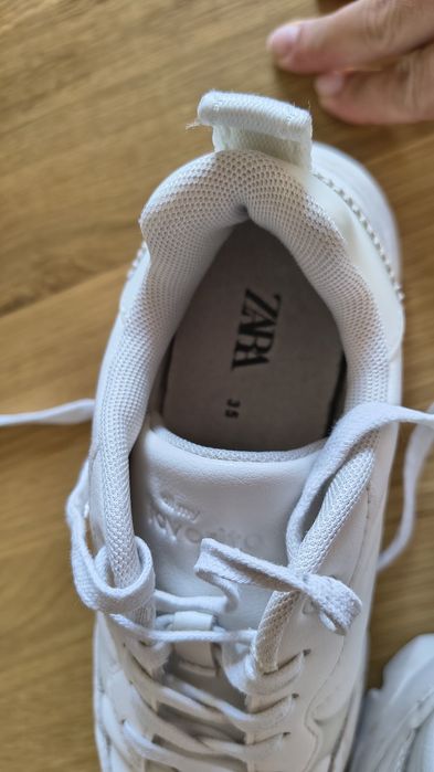 Sneakersy Zara 34-35