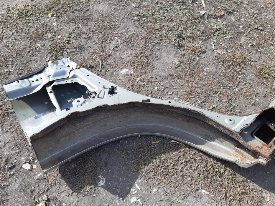 Арка задня Lexus GX 470 Toyota Prado 120 порог