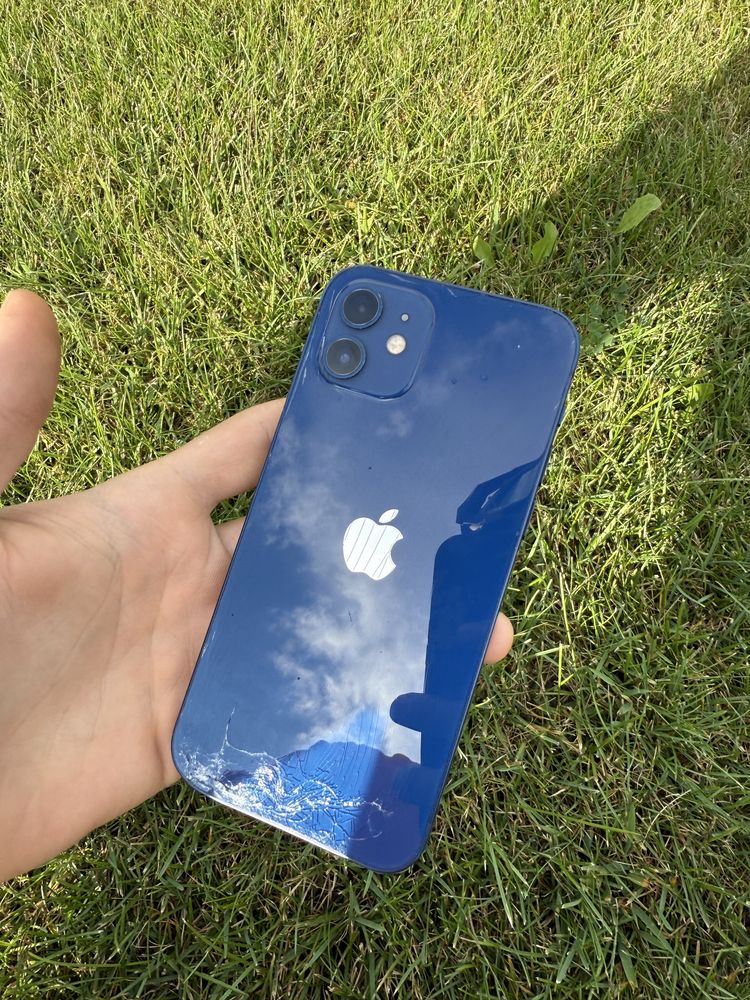 IPhone 12 256gb синій