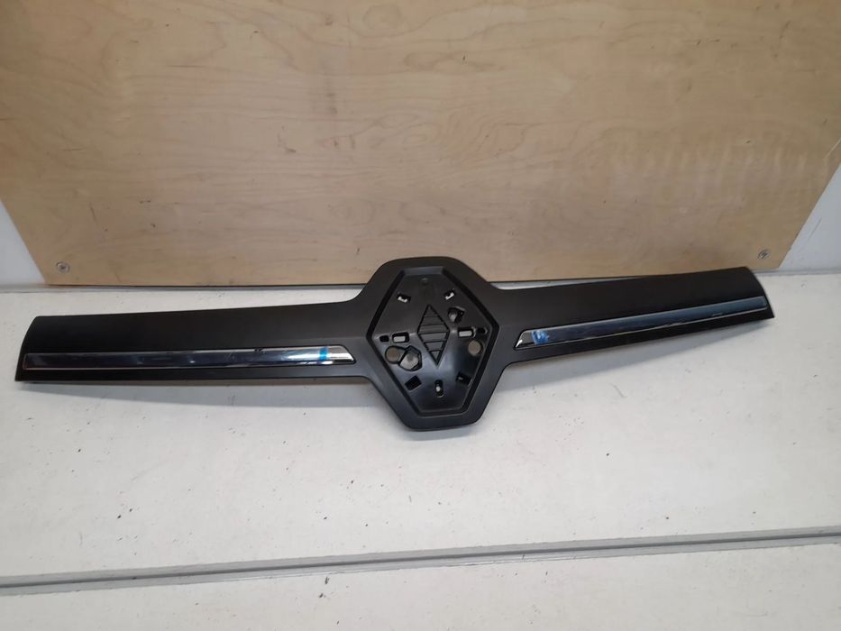 RENAULT TRAFIC III LIFT atrapa grill listwa  628951918R