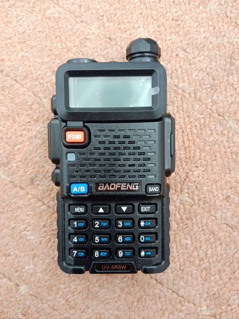 Рація baofeng uv-5R8W