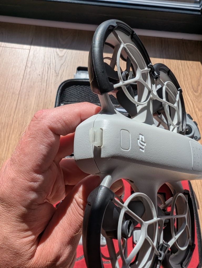 Dji Neo Fly More Combo plus dji care