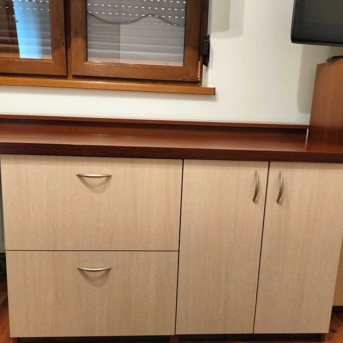 Biurko narożne z komodą