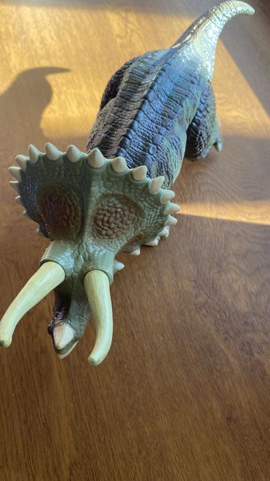 Динозавр Тріцераптос