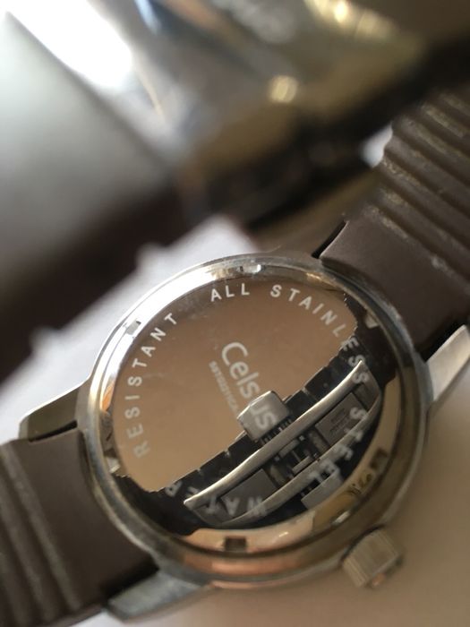 Relógio Celsus castanho