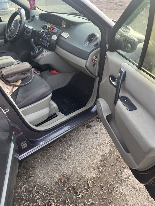 Runault Scenic 1.5cdti