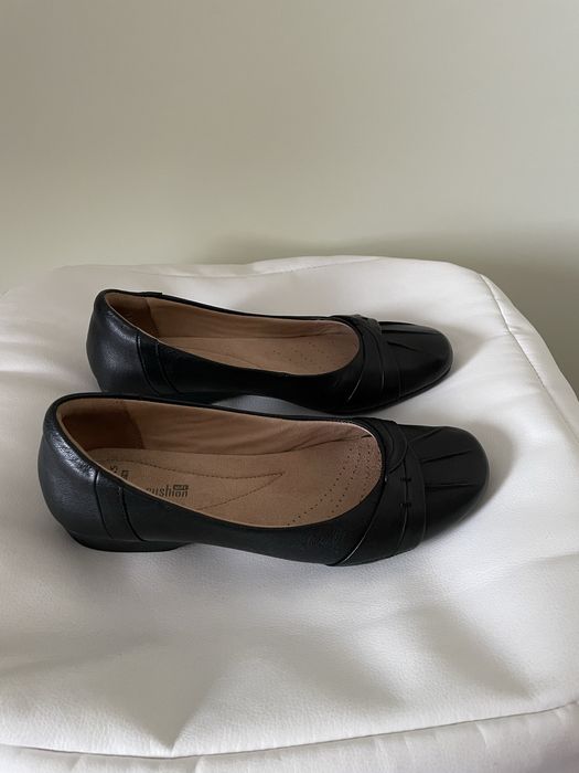Чорні туфлі балетки шкіра Clarks