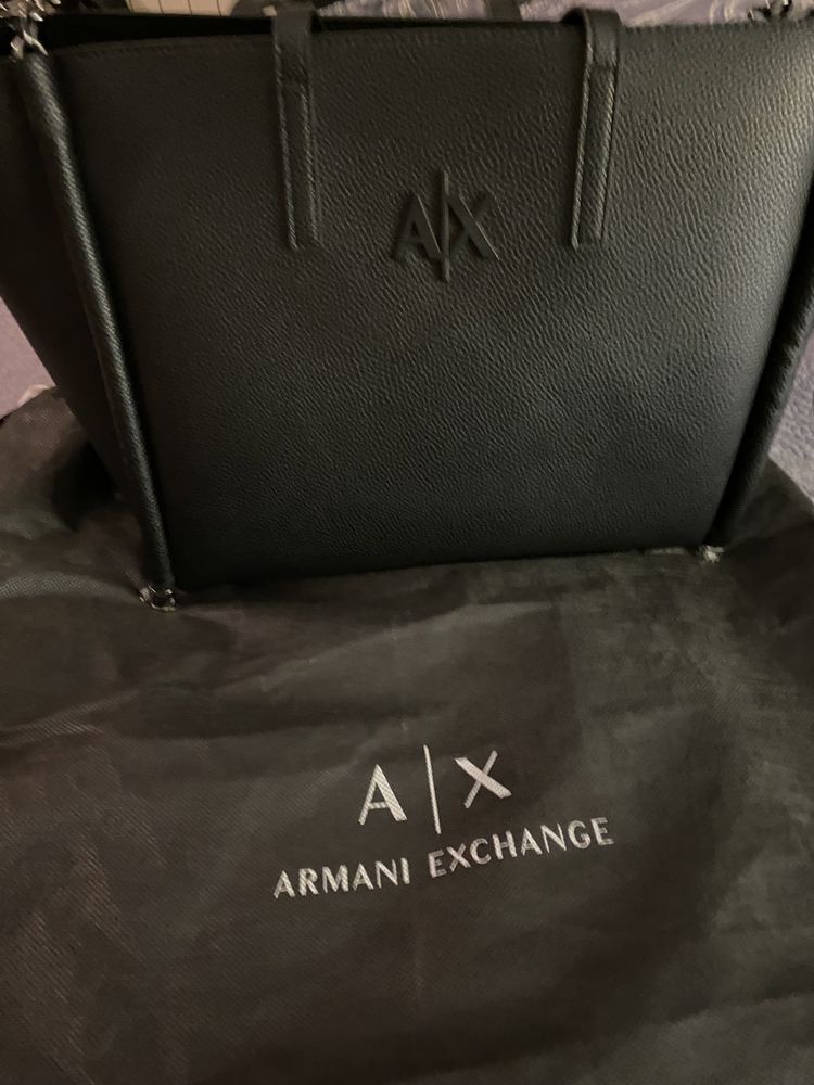 Mala Armani Exchange