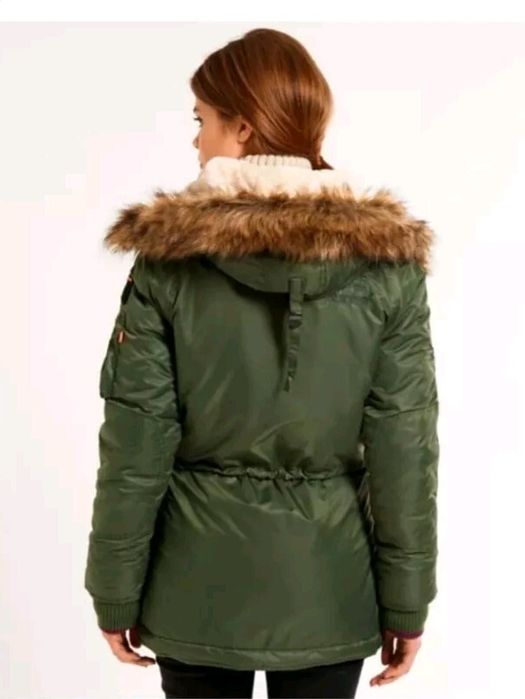 Парка жіноча Superdry розмір M
