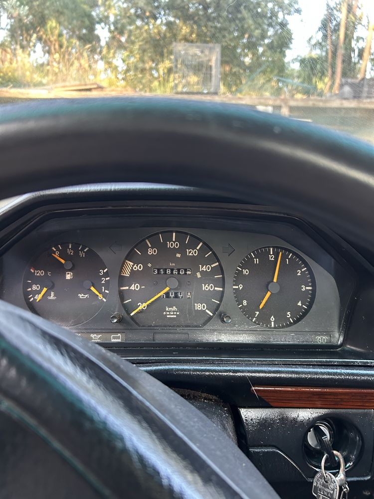 Mercedes 200d-1993