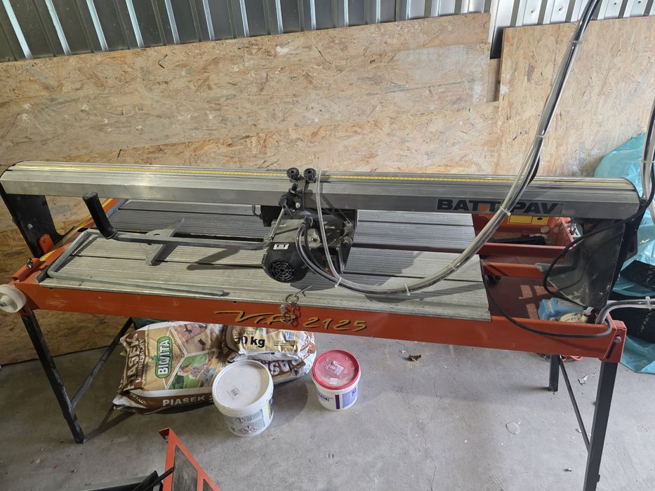 Wodna maszynka do płytek wodniak Battipav VIP 2125