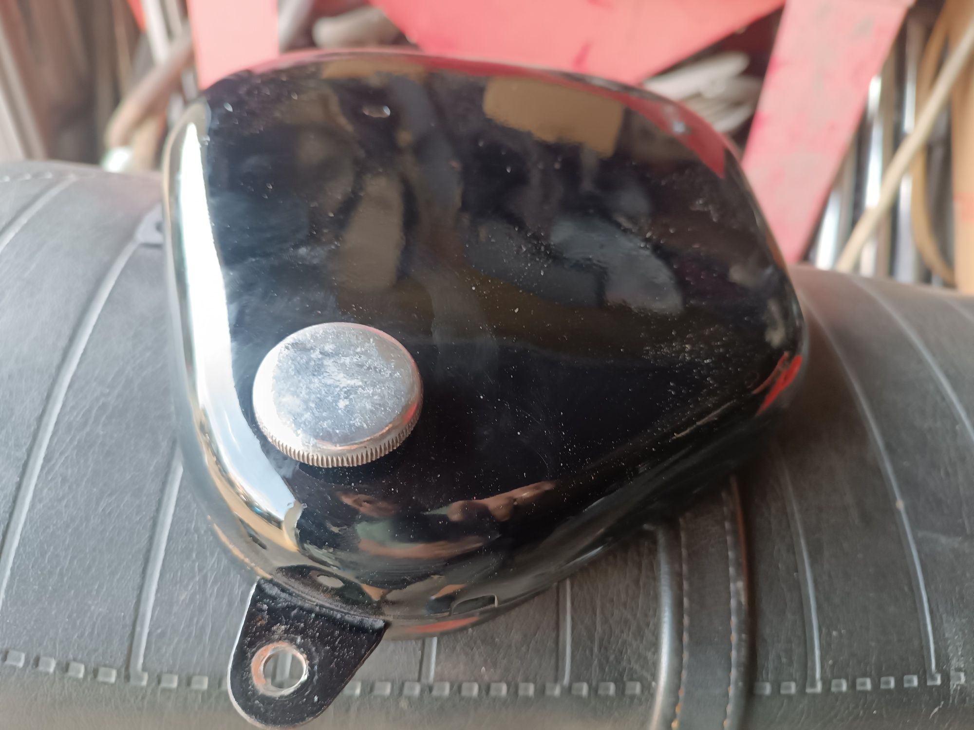 Narzędziówka puszka junak m10 m07 schowek