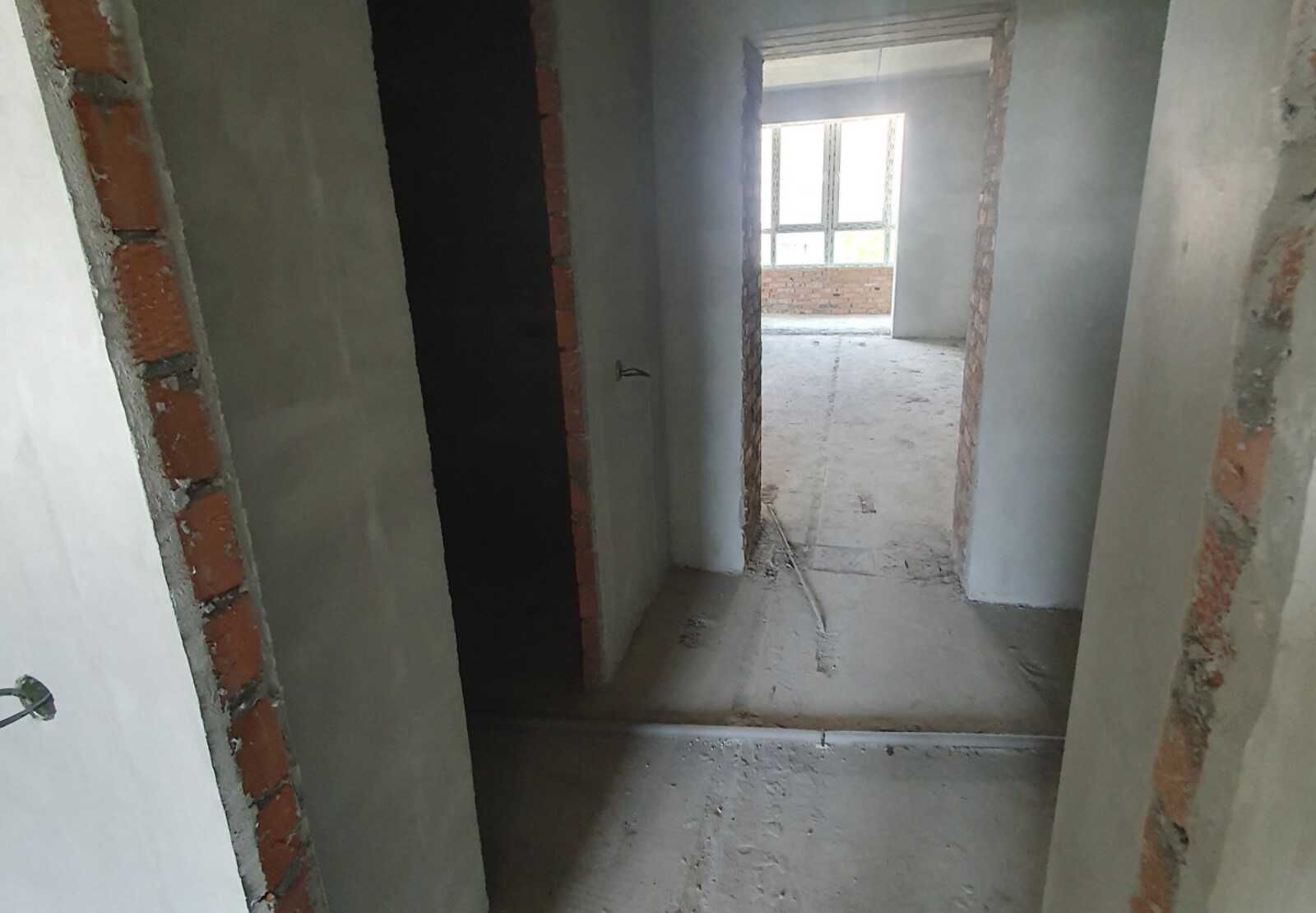 Продається 1 кімнатна квартира Новострой Виставка 39795