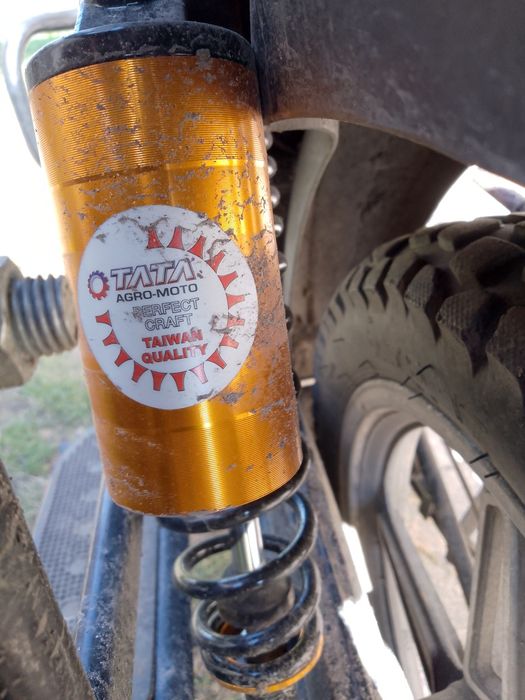 Амортизатори задні ТАТА газові L-340 мм на мопед