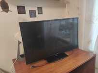 Телевізор Panasonic TX-32DR400  НА Запчасти