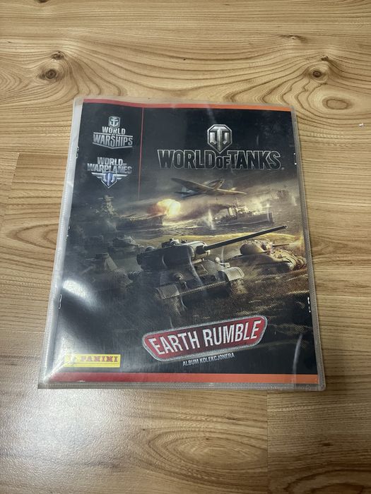 Album kolekcjonerski World of Tanks + karty Panini (Earth Rumble)