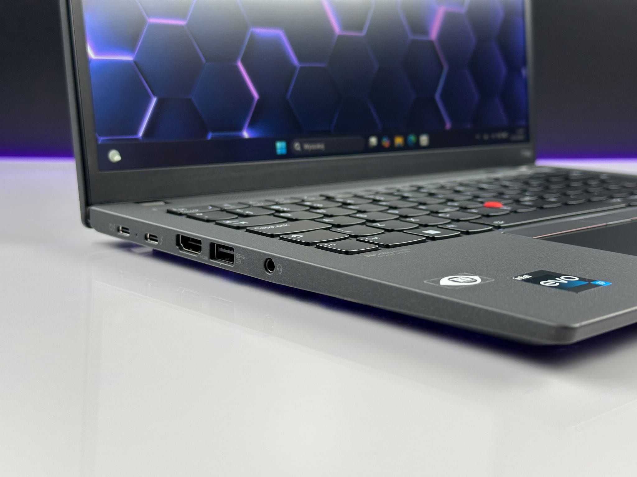 Laptop Lenovo ThinkPad T14s Gen 3 | i7-1260P / 16GB / 512GB / FHD+ /FV