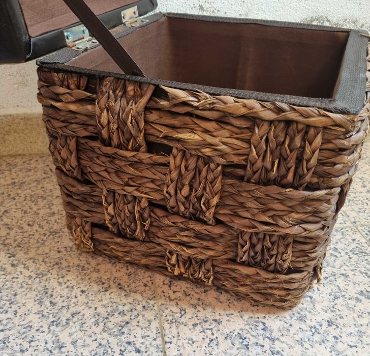 Caixa para Arrumacão para restauro