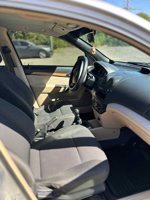 Продам Авео т250 на газу в гарному стані