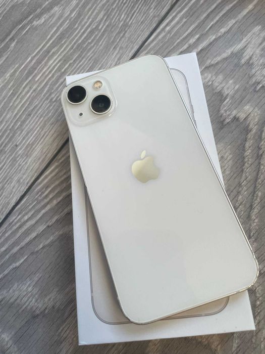 iPhone 13 256GB Starlight