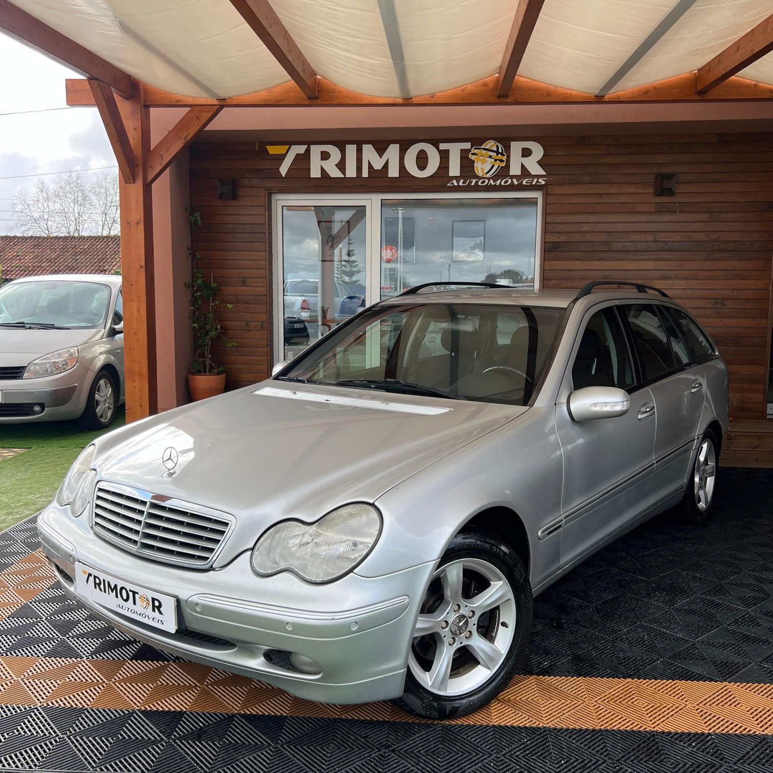 Mercedes Benz C220 CDI Automático