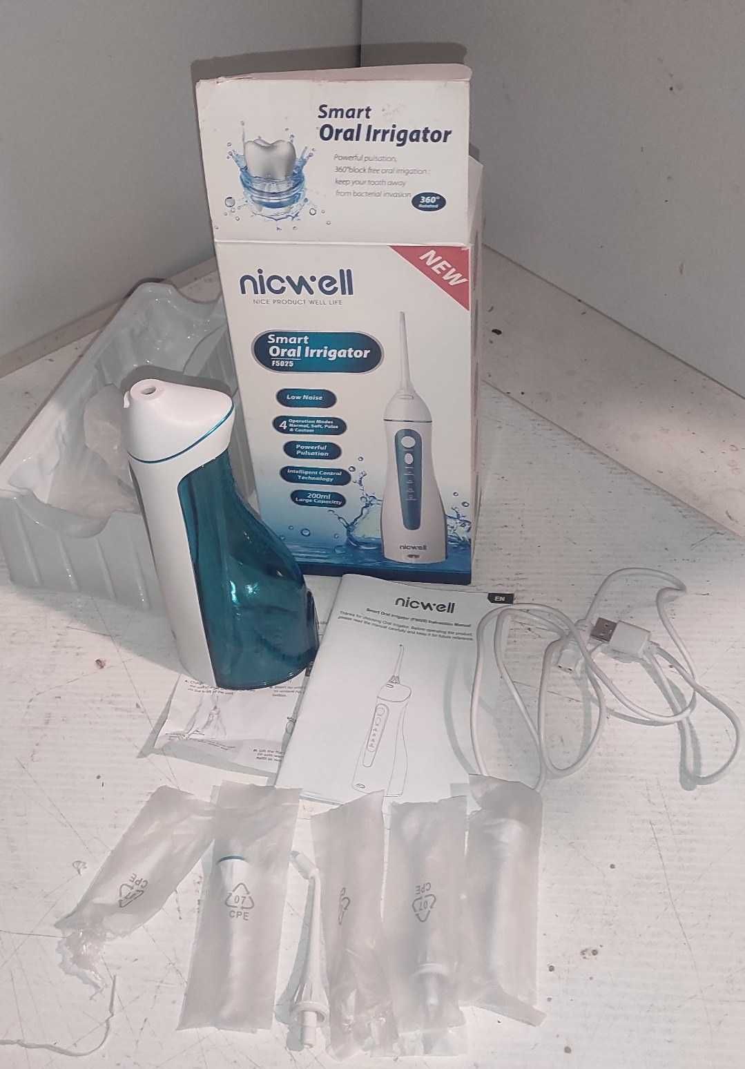 Іригатор портативний бездротовий NICWELL F5025