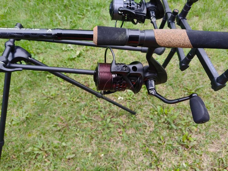 Matrix Ethos XR-D Feeder + Okuma Custom Black Feeder CLXF 55 2 szt.