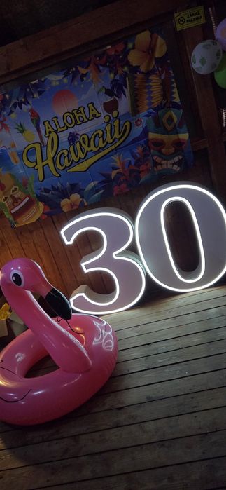 LEDowe cyfry 30 - idealne na urodziny