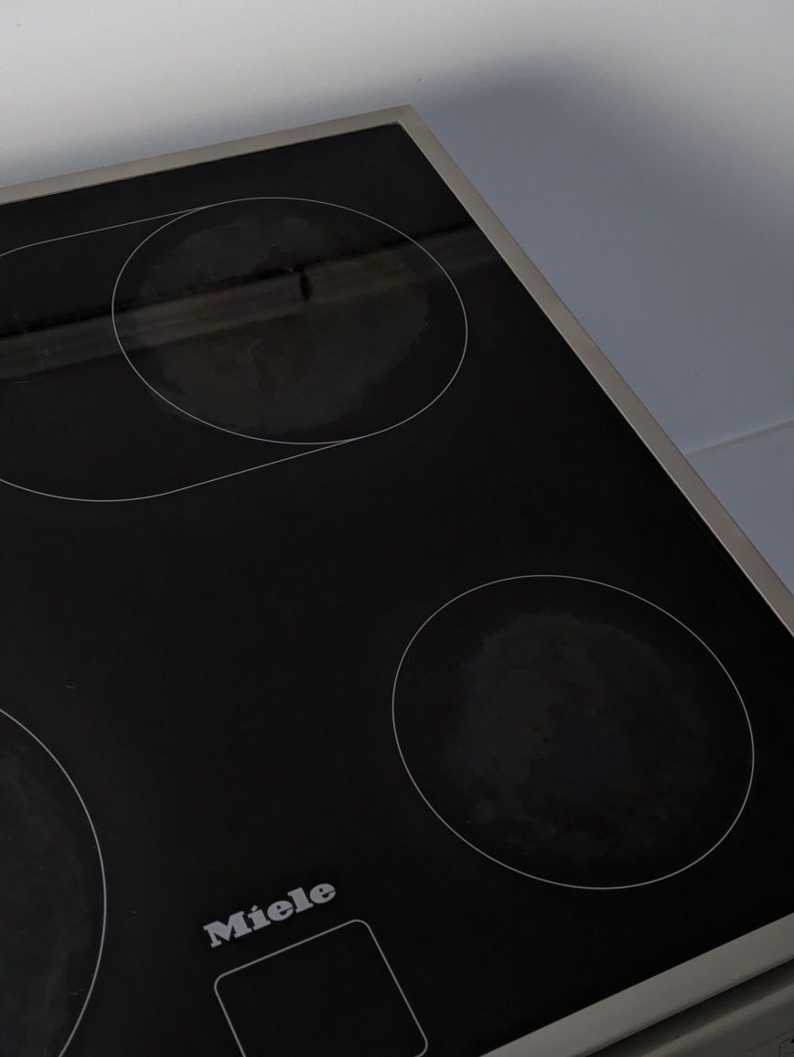 Духова шафа з поверхнею Miele Електрична з Німеччини Вбудований
