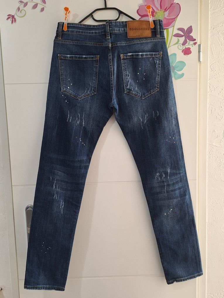 Dsquared  2 jeansy