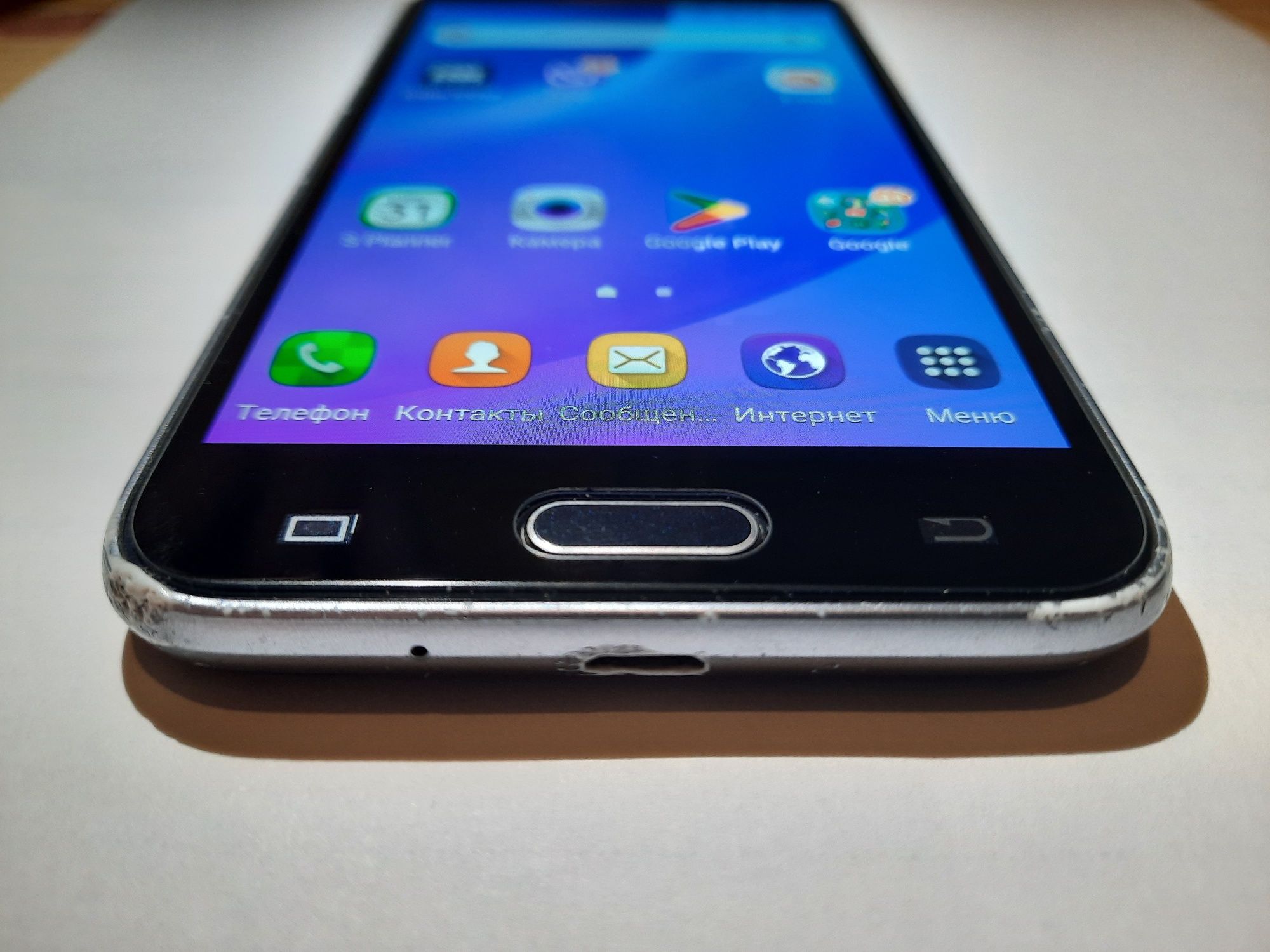 Telefon SAMSUNG J3