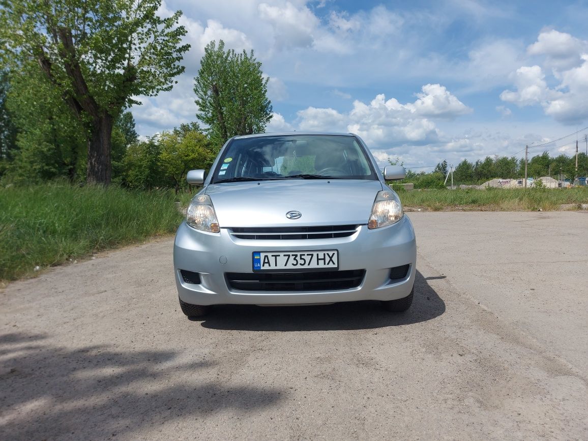 Продам Daihatsu Sirion