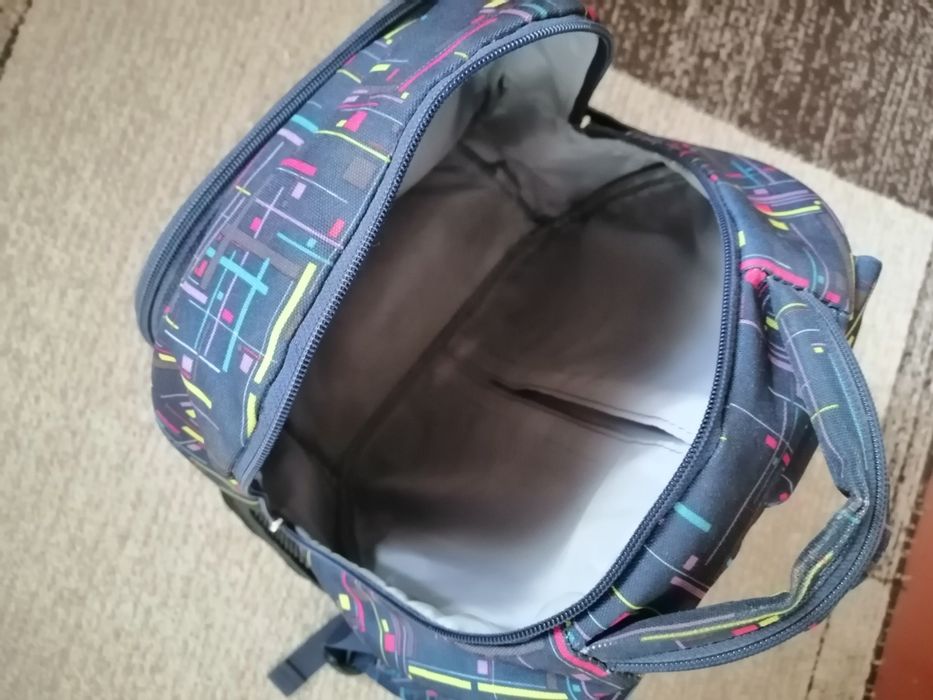 Продам школьный рюкзак.