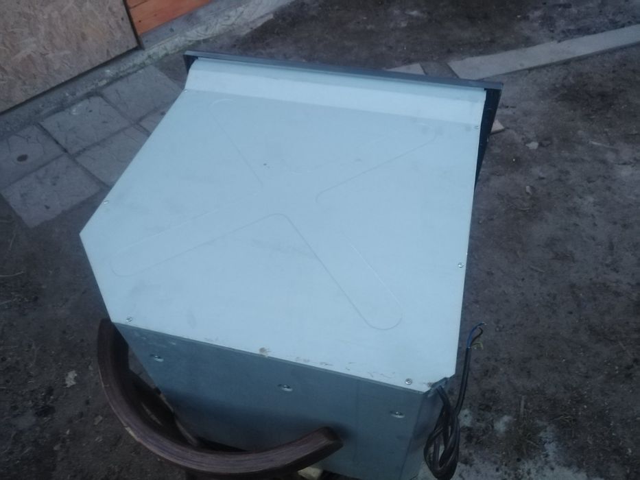 Духовка і мікрохвильова піч,2 в 1.