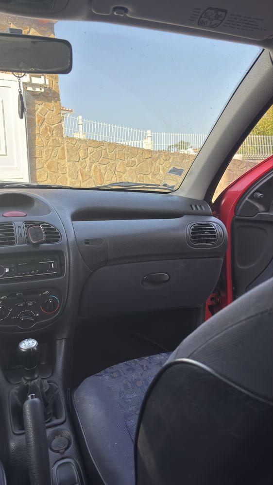 Peugeot 206 para despachar