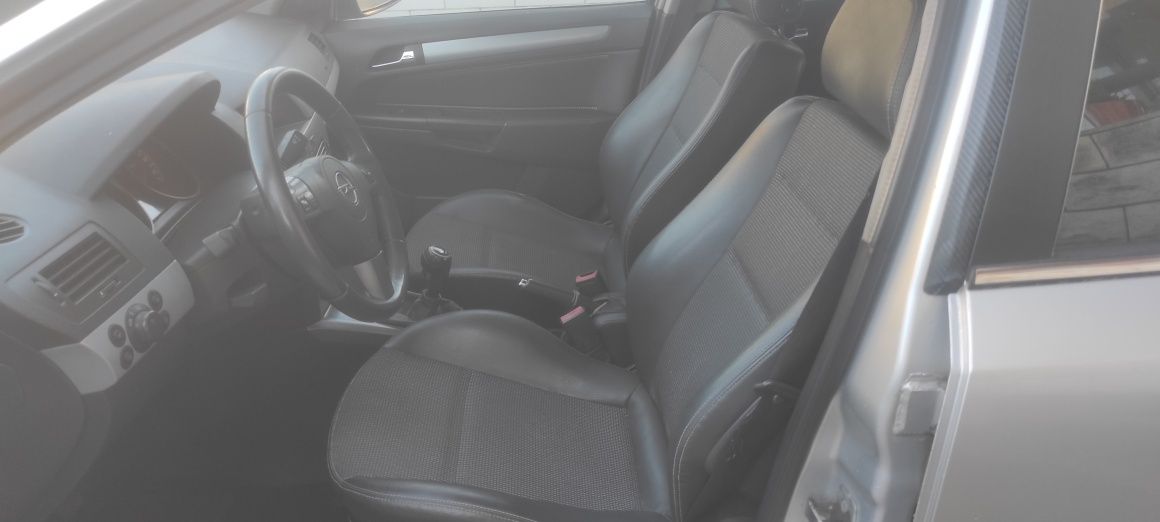 Opel Astra 1.7 CDTI