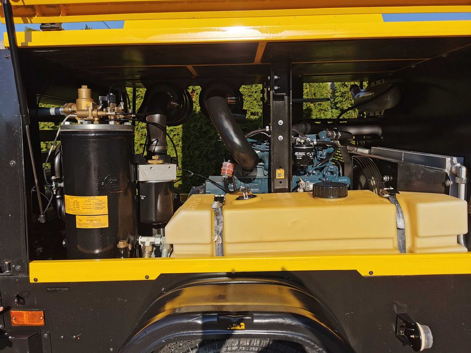 2015r 5700L/min Sprężarka śrubowa spalinowa KAESER M57 rejestracja