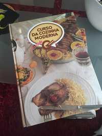 Livros "Curso da Cozinha Moderna"